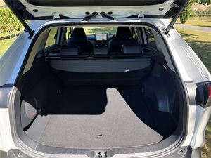 Achetez maintenant des voitures d'<span class=keywords><strong>occasion</strong></span> : <span class=keywords><strong>Toyota</strong></span> <span class=keywords><strong>RAV4</strong></span> Limited 2.5P HV ECVT AWD SUV 2025, prête à être expédiée - Product Image 3