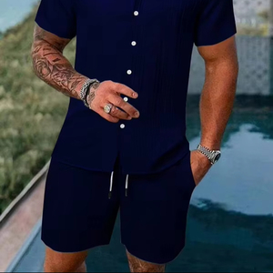 Surdimensionné hommes mode été col en V hommes vêtements d'été ensembles décontractés tenues solide hawaïen à manches courtes t-shirt et shorts - Product Image 4