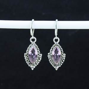 Pendientes Colgantes Sólidos de Plata de Ley 925 con Kunzita Rosa Natural, Corte Marquesa Facetado, Hechos a Mano, Clásicos y Finos - Product Image 1