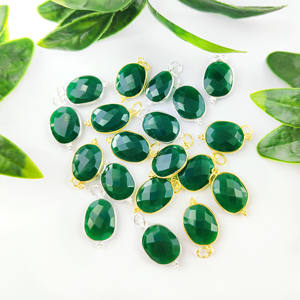 Conjunto de bisel de ónix verde Colgante de piedras preciosas con chapado en oro Plata de Ley 925 Forma desigual Estilo indio Suministro al por mayor - Product Image 5