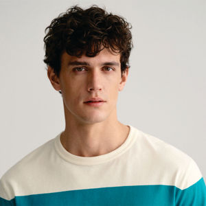 T-shirt rayé à la mode pour homme-Durable, confortable et idéal pour les vêtements décontractés et les looks tendance" - Product Image 3