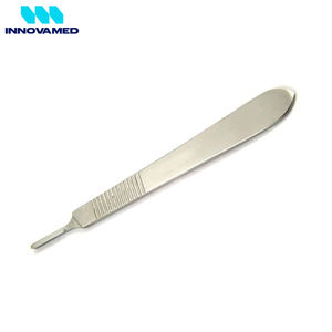 Kit Profesional de Pedicura y Podología con Cortaúñas y Alicates para Uñas Encarnadas en Amarillo - Product Image 5