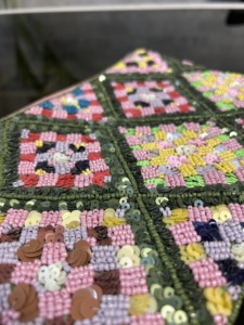 Bolso de mano de noche hecho a mano PU tela Metal Floriation algodón forro gran capacidad botón impermeable - Product Image 2