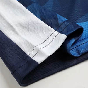 Nouveau style d'entraînement, uniforme de football respirant, service OEM, uniforme de football de conception personnalisée - Product Image 6