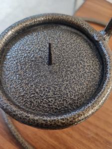 Soporte de vela de hierro negro mate hecho a mano, revestimiento de polvo de lujo, uso doméstico, boda, decoración de Navidad, fábrica, venta al por mayor de Metal - Product Image 2