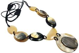 Collier élégant en corne de buffle pour femmes Style religieux pour les mariages et les fêtes-Quantité en gros - Product Image 3