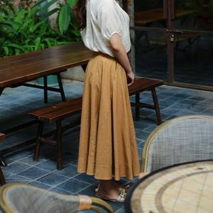 Bella Phung Jupe mi-longue décontractée en satin rayonne pour femme avec taille élastique naturelle - Product Image 6