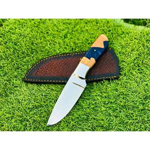 Cuchillo de caza de acero D2 hecho a mano con Funda de cuero compatible con OEM personalizable bellamente diseñado - Product Image 1