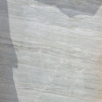 Dalles de marbre Calcite Vert Clair 100% Pierre Naturelle Moderne Polie et Honnée 20mm d'épaisseur pour Revêtement de Sol Intérieur et Extérieur Hôtels, Découpées en Turquie