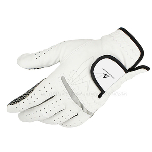 Venta al por mayor de guantes de golf de cuero suave Premium con logotipo personalizado equipo de entrenamiento transpirable para deportes de alta calidad - Product Image 2