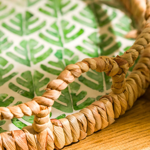 Bandeja de café de jacinto de agua festoneada ecológica tejida a mano con bandeja decorativa con incrustaciones de fregona precio al por mayor de Vietnam - Product Image 2