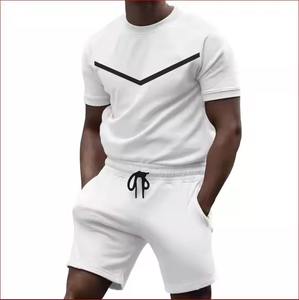 Conjunto Deportivo Corto de Verano para Hombre, Tejido Transpirable, Camiseta y Pantalones Cortos, Colores y Logotipos Personalizables - Product Image 3