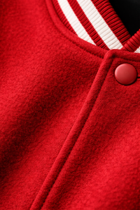 Chaqueta Varsity para Uso Diario, Chaqueta de Invierno, Chaquetas Varsity Rojas Personalizadas, Cuerpo de Lana, Mangas de Cuero PU, Marca Privada OEM - Product Image 5
