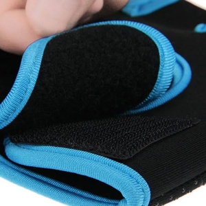 ถุงมือยกน้ำหนักหนังทนทานแบบครึ่งนิ้ว สำหรับออกกำลังกาย พร้อมสายรัดข้อมือปรับได้ สำหรับการออกกำลังกายที่บ้าน - Product Image 6