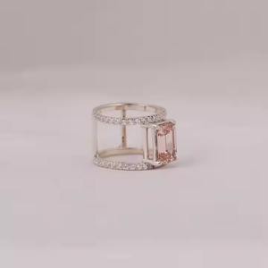 Anillo personalizado de diamante cultivado en laboratorio de corte esmeralda rosa con diseño único Anillo de compromiso de diamante Ajuste de derivación Anillo De Oro Sólido de 14KT - Product Image 2