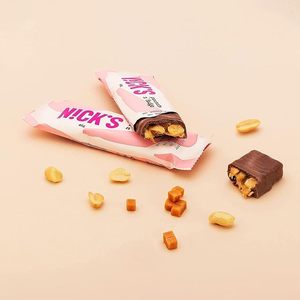 Barres chocolatées Keto N!CK'S aux cacahuètes et fudge, lot de 15 (40g chacune) - Product Image 2