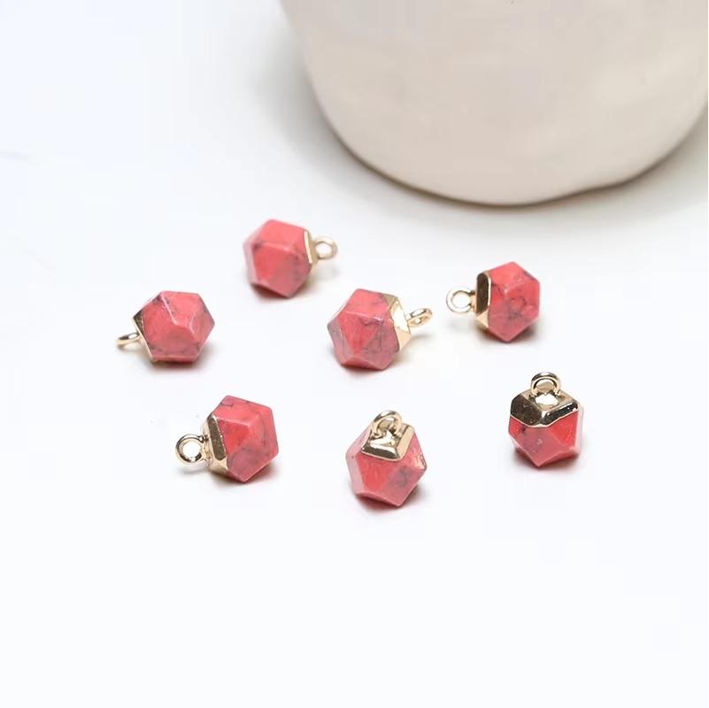 ฮาวไลท์สีแดง