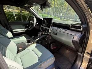 โตโยต้า ทาโคมา เทรลฮันเตอร์ ดับเบิ้ลแค็บ 4×4 เทอร์โบไฮบริด 4 สูบ ปี 2025 พร้อมระบบล็อคเฟืองท้าย - Product Image 5