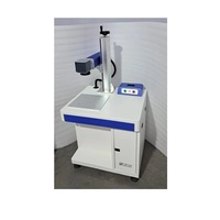Machine de marquage laser à fibre industrielle haute précision 20W 30W 50W pour gravure profonde, équipement de production et systèmes d'encastrement métallique