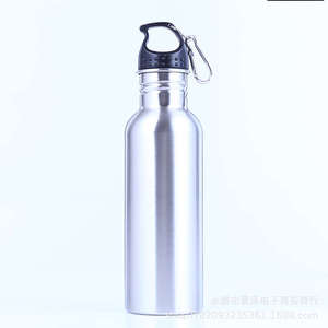 Termo de Acero Inoxidable de 750 ml, Aislamiento Térmico de 12-24 Horas, Portátil para Senderismo al Aire Libre - Product Image 6