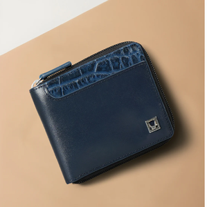 Cartera plegable de cuero marrón rústico con cierre a presión, bolsillo para monedas con cremallera y detalles desgastados a precio de mayorista. - Product Image 3