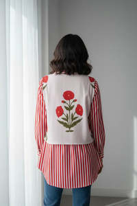 Chemise de nuit en coton imprimé de créateur dernier cri pour femmes chemise longue à imprimé floral avec fermeture à boutons à manches longues - Product Image 3