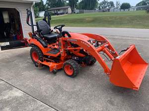 Tracteur de jardin pas cher 30 ch BX23806 avec chargeur avant et arrière - Product Image 2