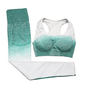 Ensemble de fitness sans couture pour femmes, leggings à taille haute avec design dégradé et soutien-gorge de sport, vêtements de sport, ensembles de yoga - Product Image 6