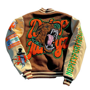 2024 gros OEM personnalisé laine université veste Vintage collège Style manteau d'hiver pour hommes grande taille coupe courte Letterman Design - Product Image 4