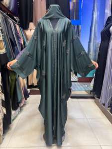 Caftan Marocain Noir Magnifique de Dubaï 2025 avec Travail Artisanal, Tenue Musulmane Traditionnelle Abaya Kaftan - Product Image 3