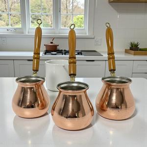 Carafe à café 3 pièces de style traditionnel en cuivre et laiton avec verre, céramique et métal pour thé, lait, boissons, cadeaux, motif de poignée - Product Image 1