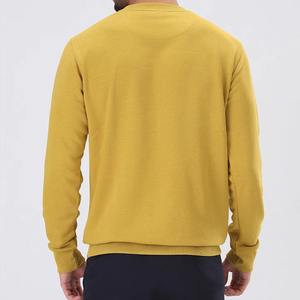 Sweat-shirts à col rond personnalisés de haute qualité grande taille pour hommes chemise d'hiver à manches longues avec impression 3D en relief disponible - Product Image 2