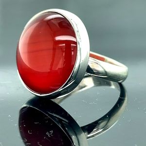 Minimal Gemstone Round Ruby Stone Ring Hecho a mano Plata de ley de 925K Regalo de moda perfecto para ella - Product Image 4