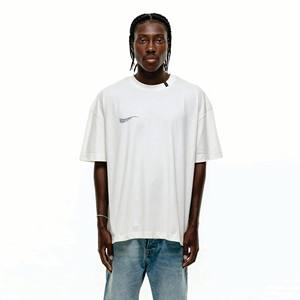 ODM Design T-shirt en coton blanc pour hommes T-shirt surdimensionné à épaules tombantes T-shirts avec impression de qualité personnalisée - Product Image 1