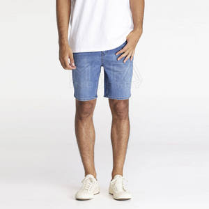 Shorts en jean pour hommes grande taille, coupe droite, extensibles, délavés clairs, respirants, décontractés d'été, taille mi-haute, avec support pour étiquette personnalisée - Product Image 4