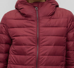 Veste matelassée en duvet de créateur Offre Spéciale personnalisée, imperméable et souple pour l'extérieur, bulle de grande taille pour les femmes, veste d'hiver chaude à la mode - Product Image 4