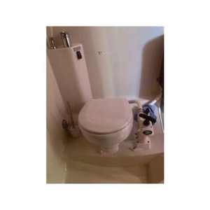 Toilette Premium Dufour 385 GL - Product Image 1