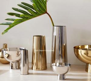 Florero de Latón Chapado en Oro y Plata Brillante para Decoración de Flores Frescas en Mesa de Hogar y Oficina - Product Image 1