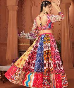 Authentique gujarati Chaniya Choli fabriqué à la main Style Bollywood Bandhani miroir travail Lehenga Dupatta fête Garba été hiver - Product Image 3