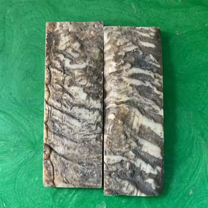 Écailles de corne de mouton 100% naturelles, polies et écologiques, provenant d'Inde, pour l'artisanat de couteaux et de l'artisanat de la forme croissant. - Product Image 6