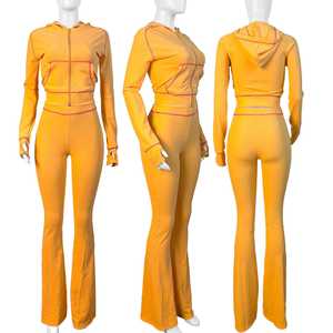 Vente en gros de vêtements de sport décontractés d'hiver rétro Y2K pour femmes, ensemble pantalon et sweat-shirt à jambes évasées, logo personnalisé, uni, écologique - Product Image 1