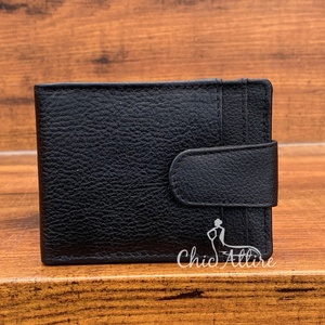 Offres Spéciales à la mode en cuir véritable de qualité supérieure avec boucle de fermeture à bouton personnalisable porte-carte portefeuille mince à deux volets pour hommes - Product Image 1