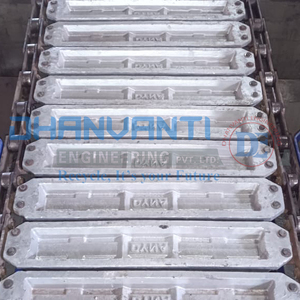 Le convoyeur commercial de moulage de lingot de fer de sortie de 50 tonnes 180 moule des machines automatiques de moulage de métal de productivité élevée de noyau de moteur - Product Image 1