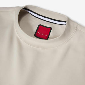 Camiseta de algodón 100% con cuello redondo para hombre, corte holgado, informal, con manga corta y patrón de letras, logotipo impreso, diseño de agujeros - Product Image 5