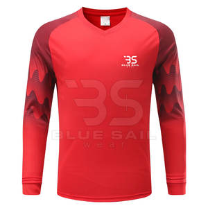 Bajo MOQ 2025 Camiseta de fútbol para hombres Camiseta de fútbol de alta calidad Personalizada Nueva ropa de fútbol para hombres a la venta OEM ODM con servicio - Product Image 1