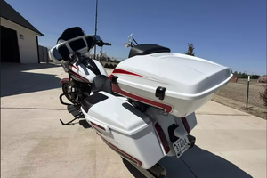 COMPRA Motocicleta Touring Street Glide 2026 para Harley-Davidson, Lista para Usar, con 3 Años de Garantía, Fabricada en EE. UU., en Venta - Product Image 2