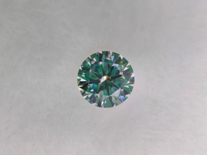 มอยส์ซาไนต์สีขาวทรงกลมเจียระไนแบบบริลเลียนท์ ผลิตในห้องปฏิบัติการ สำหรับทำเครื่องประดับ ระดับสี D ความสะอาด VVS1 - Product Image 6