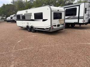 CARAVANE DE CAMPING LUXE LÉGÈRE ET SOLAIRE ALDE HEAT + LIVRAISON GRATUITE - Product Image 5