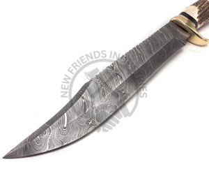 Couteau de chasse professionnel en acier Damas de 18 pouces, couteau Bowie artisanal de collection avec manche en bois de cerf et étui en cuir et laiton - Product Image 6