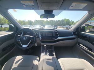 Hig-hla-nder LHD 2019 Usado en Buen Estado - Product Image 2